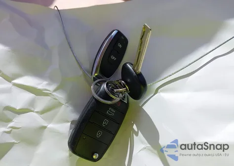 2015 Kia Optima Lx из США, поврежденный, VIN 5XXGM4A76FG495396